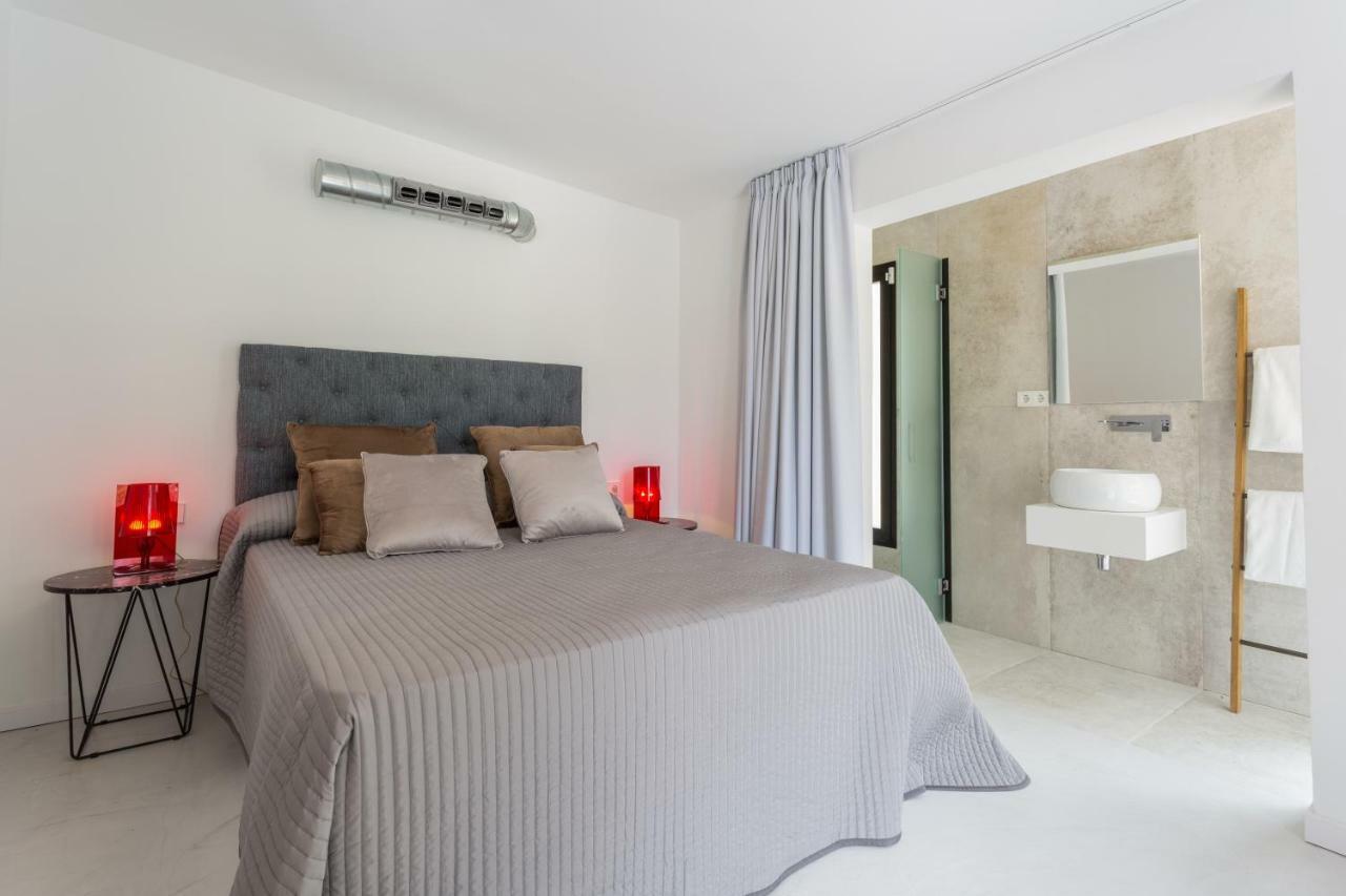 Mass Architect Country Villa Sant Rafel de sa Creu