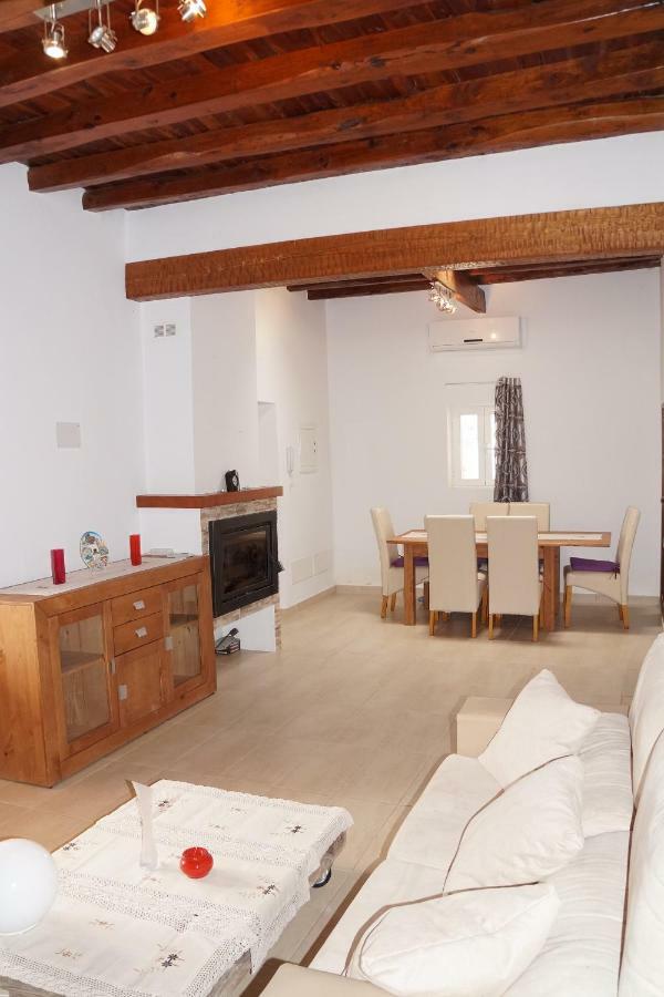 Villa Frigola. Ibiza 9pax