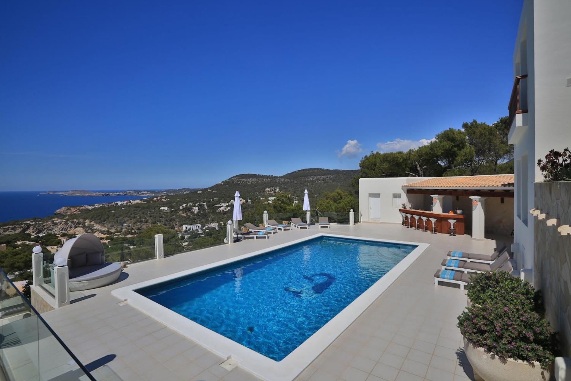 Villa C'an Petra, Carrer Club Robinson