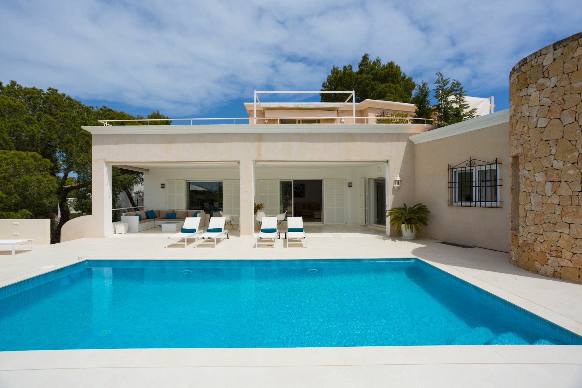 Diane Villa Santa Eularia des Riu