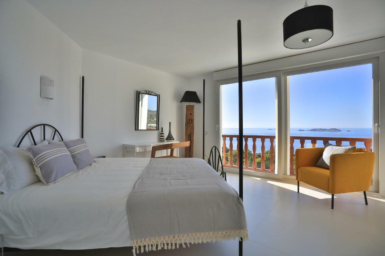 Villa C'an Petra, Carrer Club Robinson