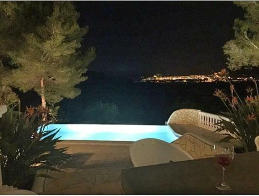 Villa Dos Monos San Antonio (Ibiza)