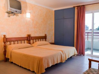 Aparthotel Sol Bay