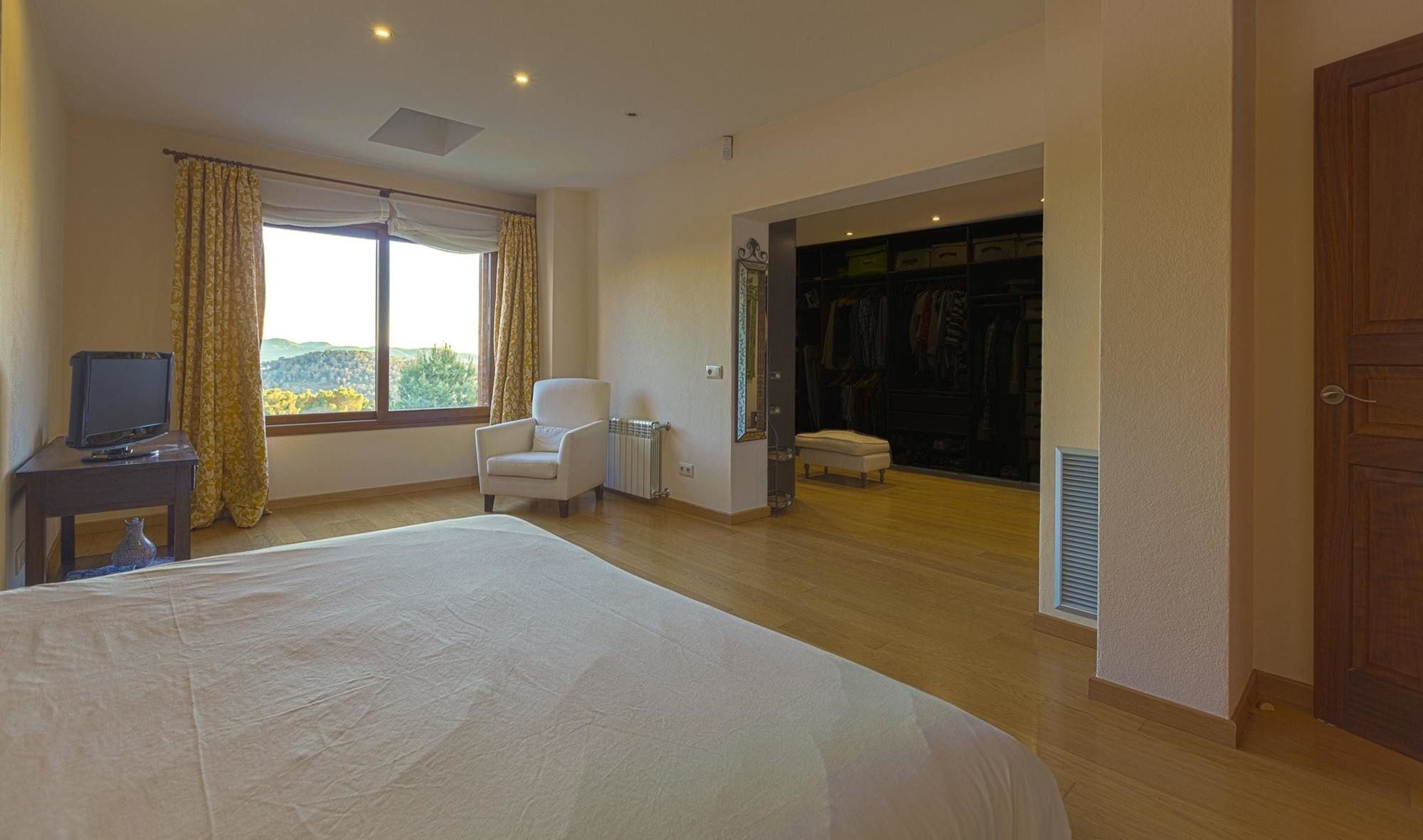 House With 4 Bedrooms In Sant Antoni De Portmany, With Wonderful Mount *