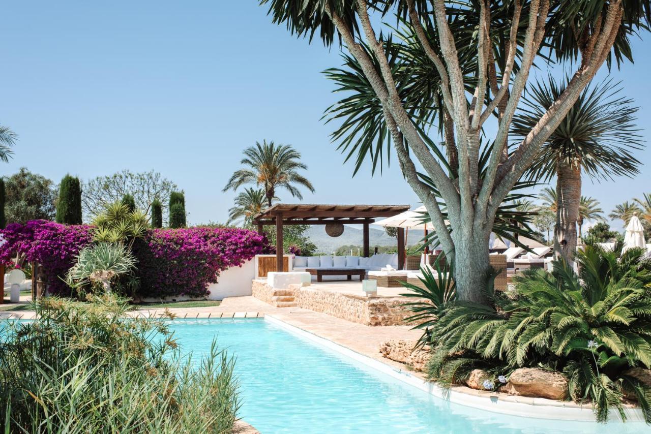 Atzaro Santa Eularia des Riu