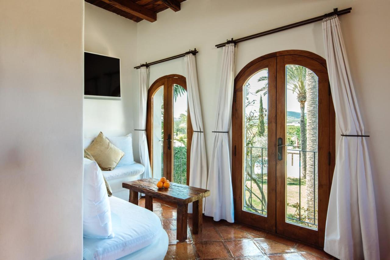 Country house Atzaro Santa Eularia des Riu