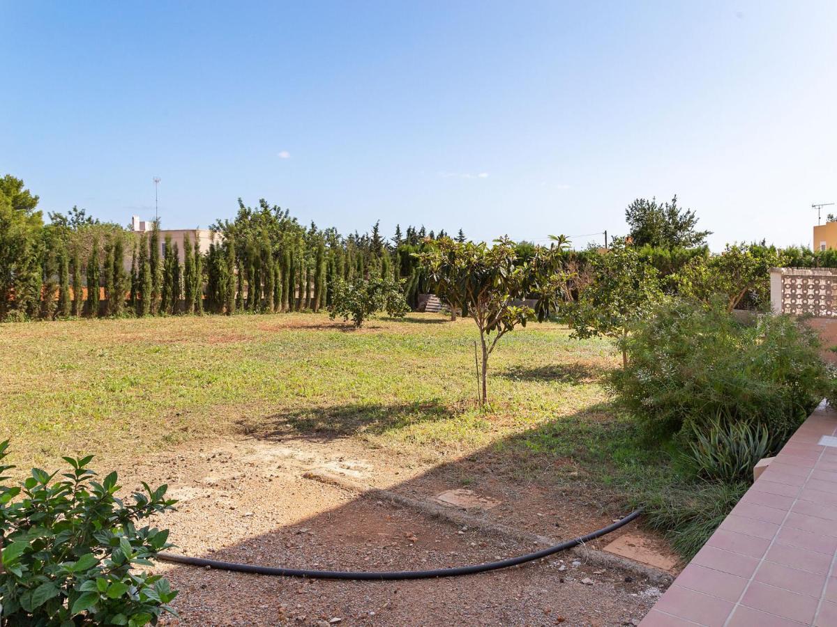 Villa Ideally Located With Pool A Short Drive From Ibiza Town And The Beach