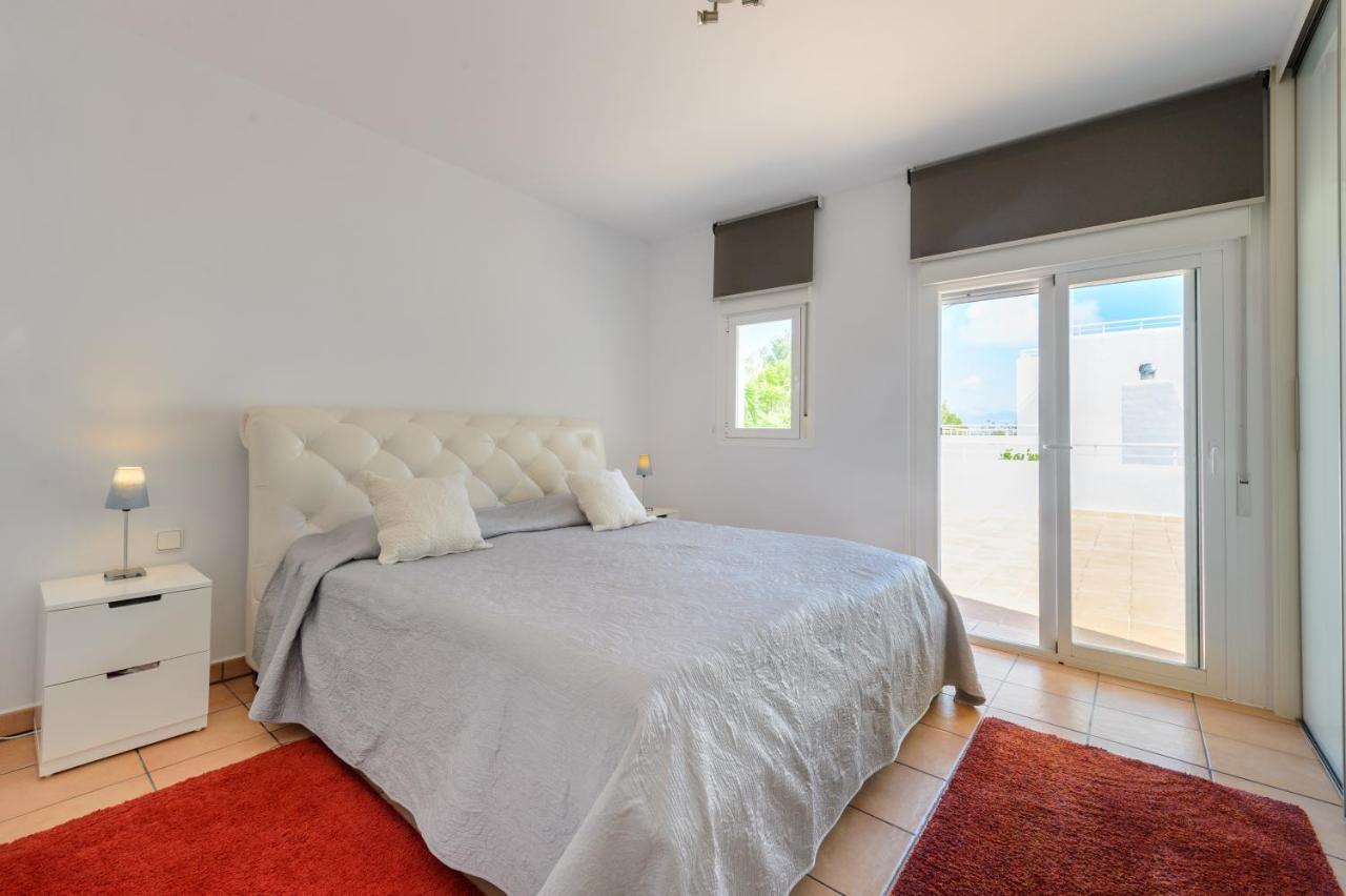 Blanca Santa Eulalia Villa Santa Eulària des Riu