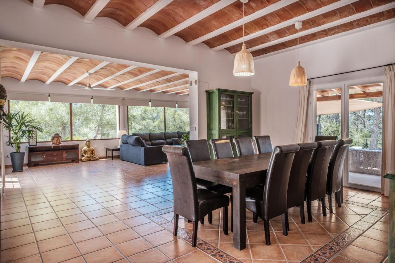 Moustique Villa