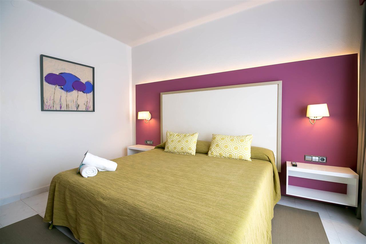 The Purple - Adults Only 3*
