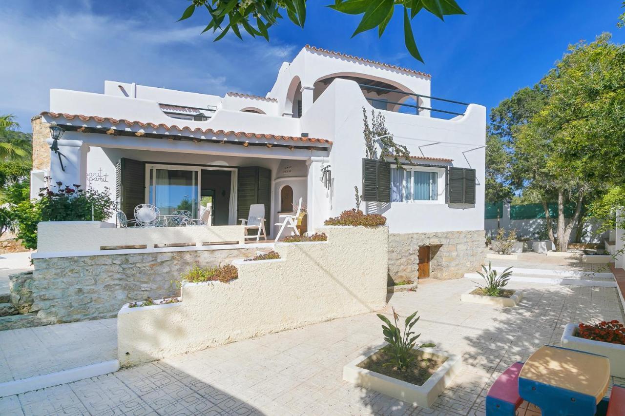 Ben Parit Villa *