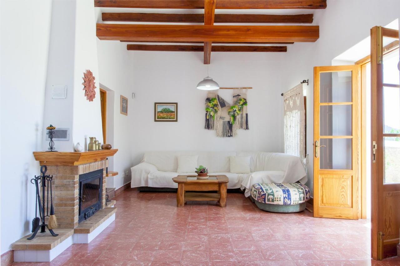 Villa Pau De Baix *