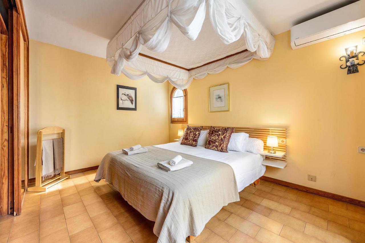 Cas Bayarol * Santa Eularia des Riu