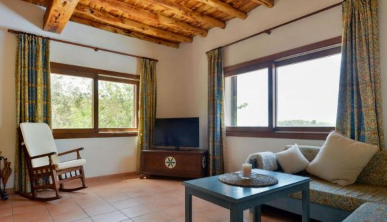 Casa Ibicenca Con Piscina Privada Villa
