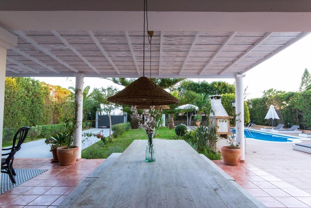 Villa Wicker *