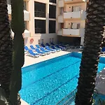 Jovial Apartamentos