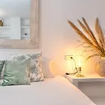 Villa Perla, Villa In Es Cubells With A Beautiful Sea View All The Way Up To Formentera