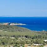 Villa Sky Line
