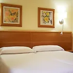 Invisa Hotel La Cala (Adults Only)