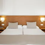 Apartamentos El Moro
