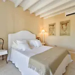 Dalt Vila House