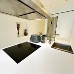 Lhv Luxury Apartment Boas