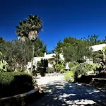 Stylish 5 Bedroom Luxury Villa With Pool And Sauna