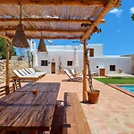 Can Ferrer Authentic Payesa House
