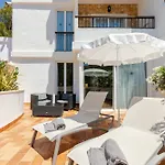 Suite Hotel S\'Argamassa Palace
