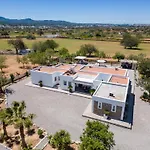 Villa Near San Antonio Sleeps 10