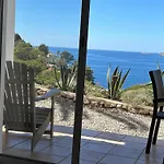 Hostal Cala Moli