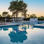 Apartamentos Club Cala Azul