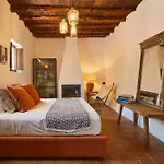The Guardian House