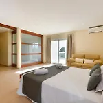 New! Villa Margarita