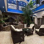 Unique Villa With Outdoor Hot Tub