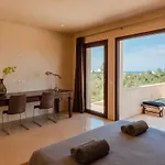 Stunning Villa With Gardens