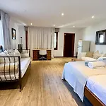 Can Calyssa Luxury Villa Near City Center