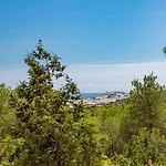 Ibiza Vibes - Epic Tides!