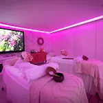 One Ibiza Suites
