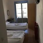 Hostal Central