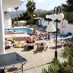 Apartamentos El Coto (Adults Only)