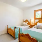 Villa Romero II