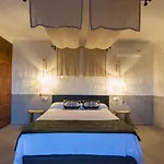 Villa Wicker By Eivillas