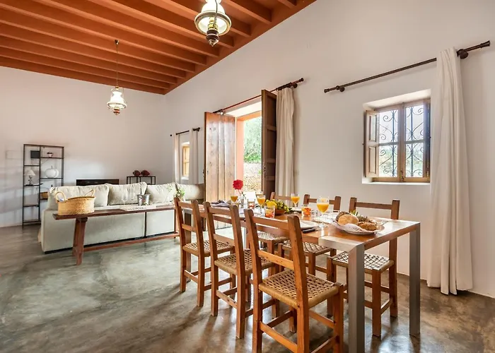 Villa Can Cova Camp