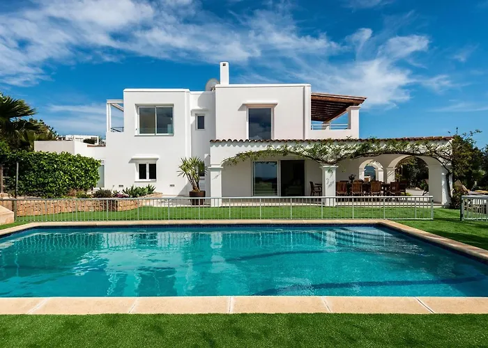 Villa Can Joan I - Fantastic Sunset Views And Family Friendly -