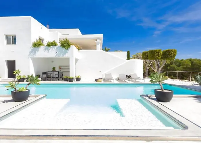 Stunning Luxury Villa With Panoramic Views To The Sea, Dalt Vila And Formentera