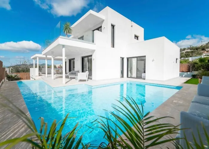 Modern Eivissa Lovers Villa For Families And Couples