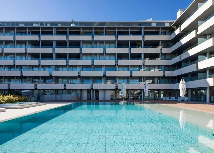 Remarkable 3 Bedroom Apartment In Eivissa