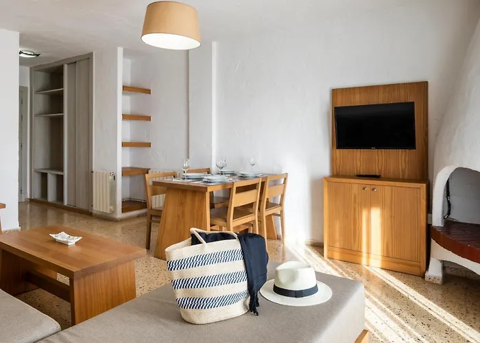 Apartamentos El Moro