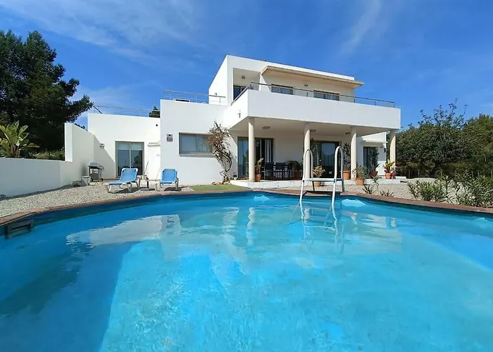 Modern Villa In Cala Jondal Porroig